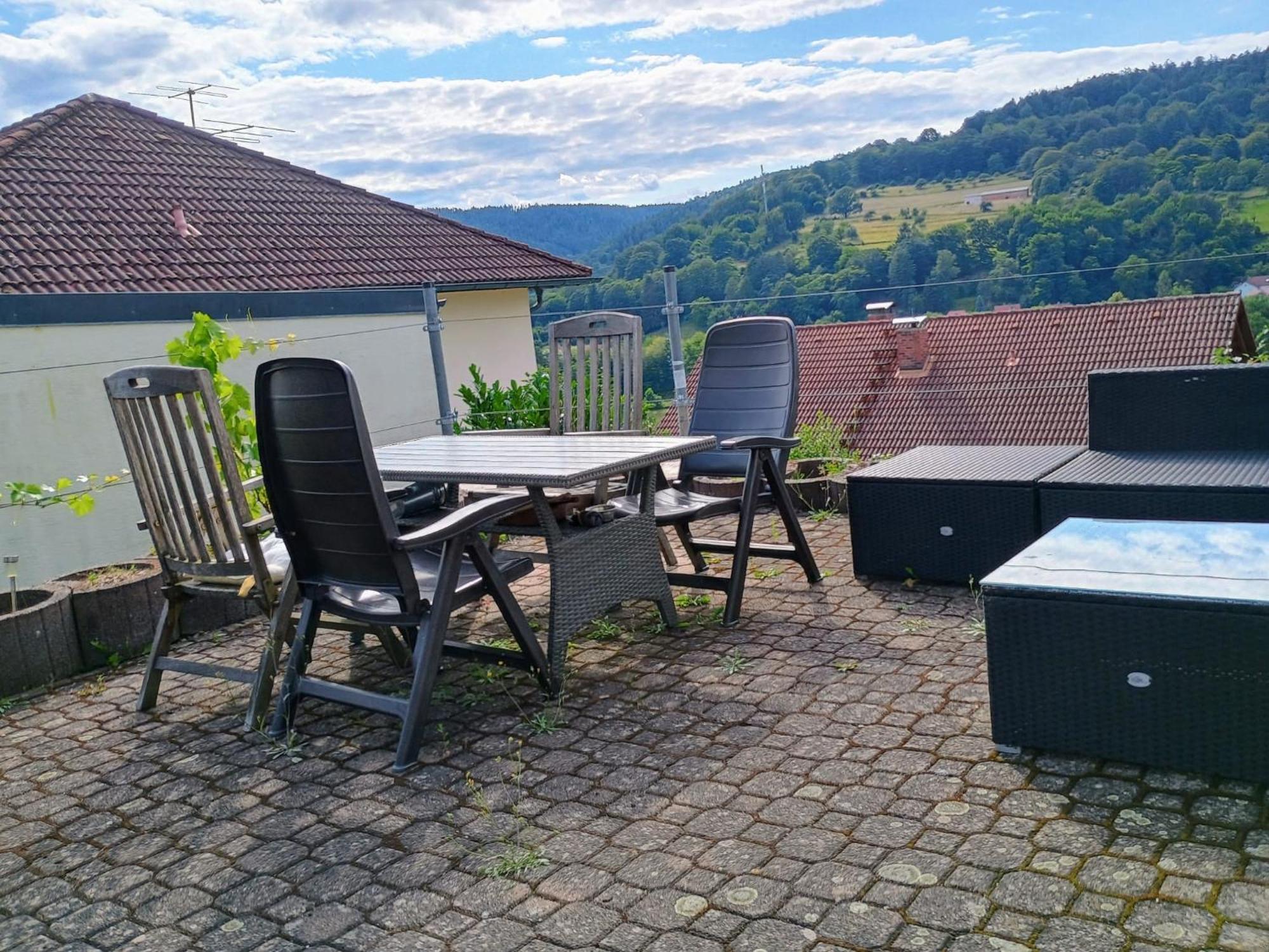 Sleep&Chill - Ruhige Uebernachtung Mit Main-Blick Apartment Neustadt am Main Екстериор снимка