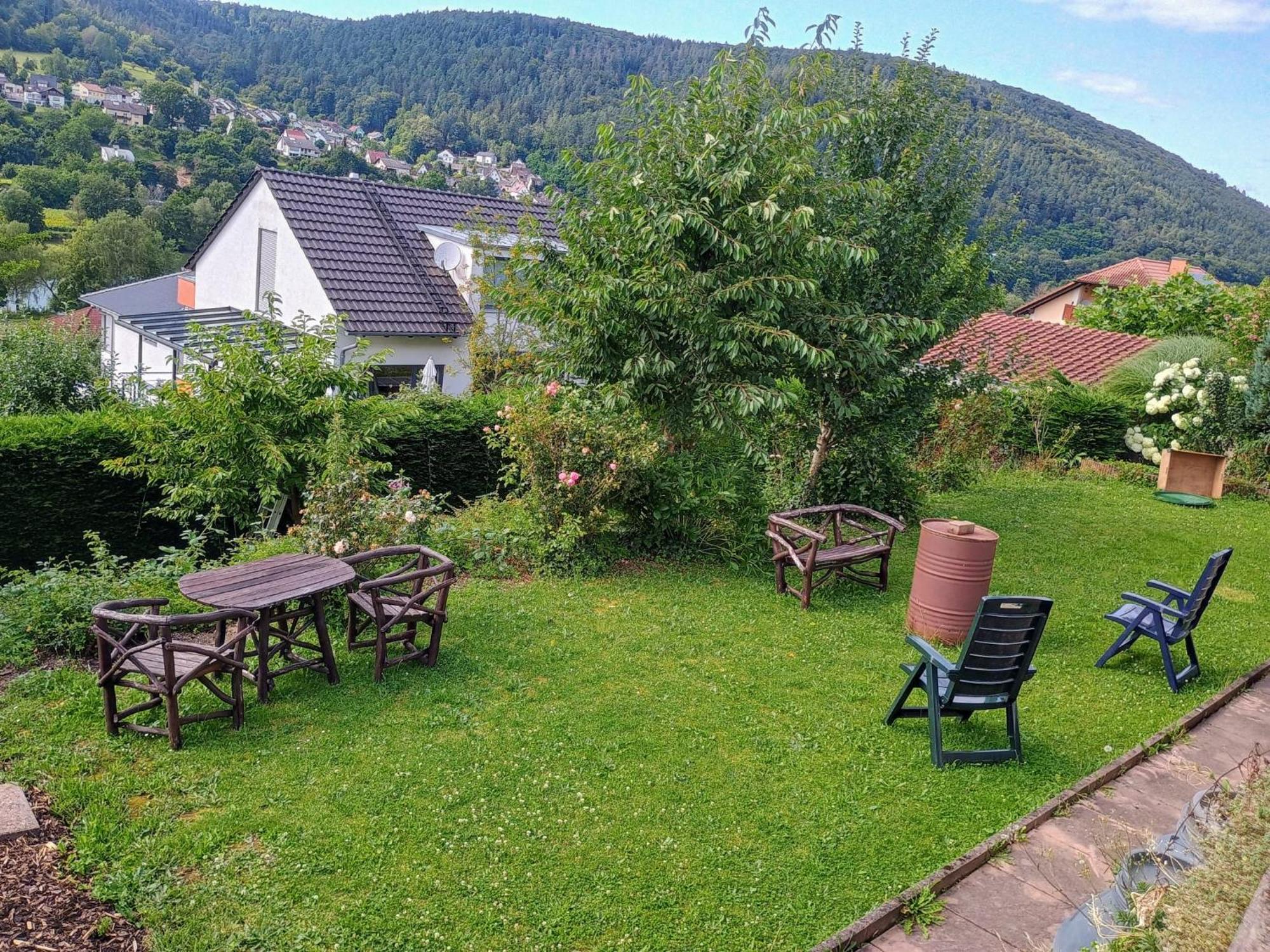 Sleep&Chill - Ruhige Uebernachtung Mit Main-Blick Apartment Neustadt am Main Екстериор снимка