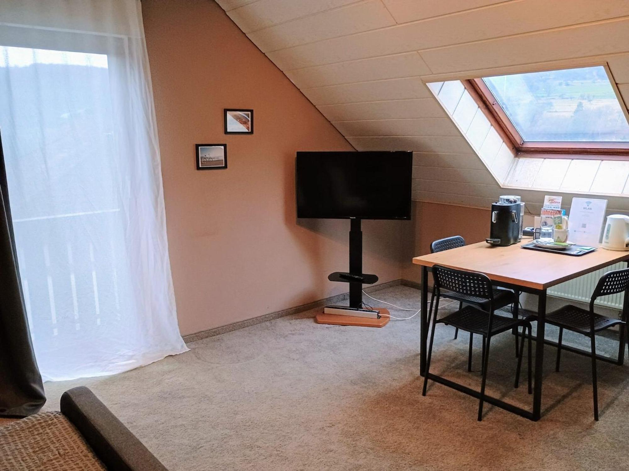 Sleep&Chill - Ruhige Uebernachtung Mit Main-Blick Apartment Neustadt am Main Екстериор снимка