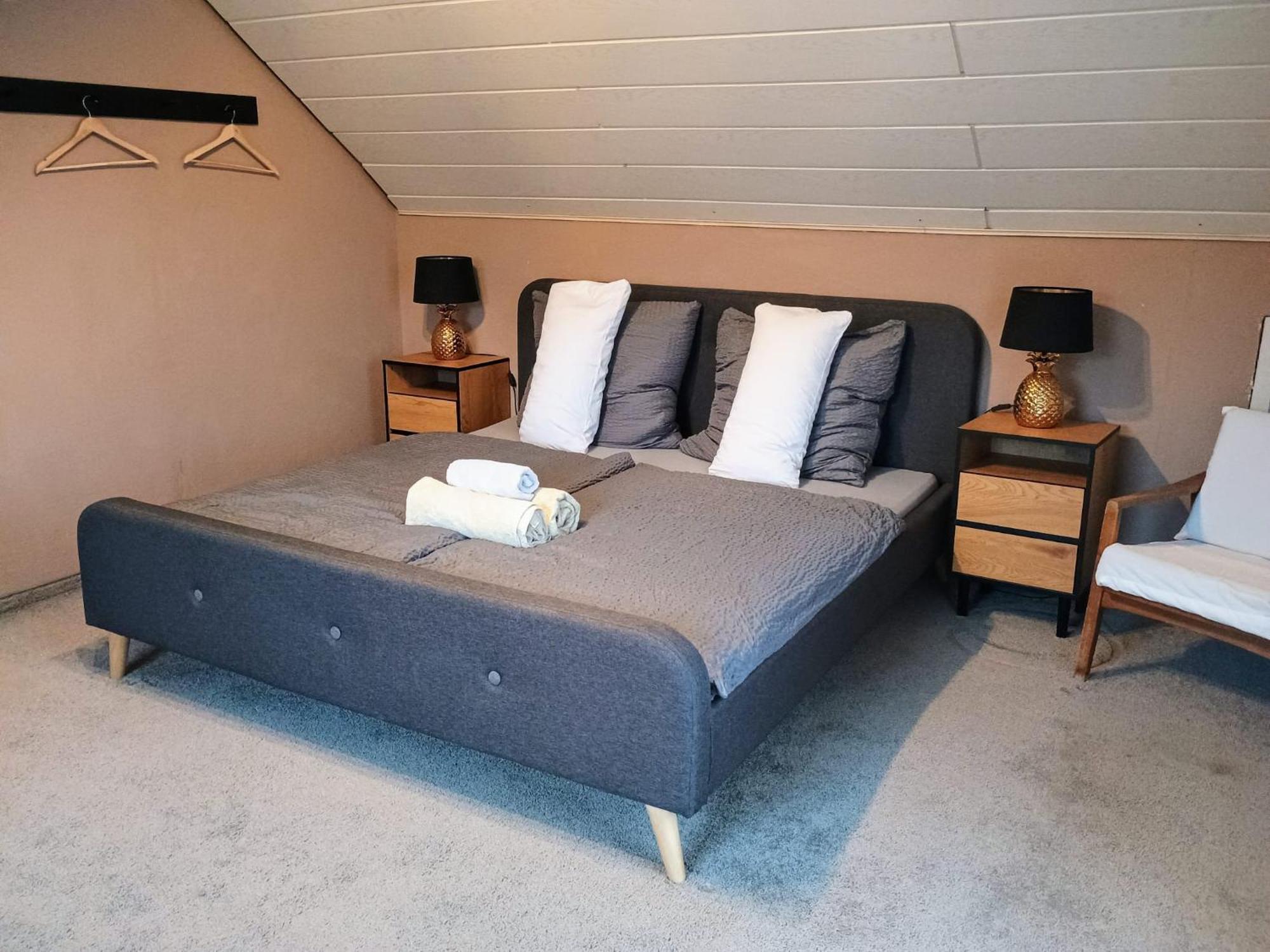 Sleep&Chill - Ruhige Uebernachtung Mit Main-Blick Apartment Neustadt am Main Екстериор снимка
