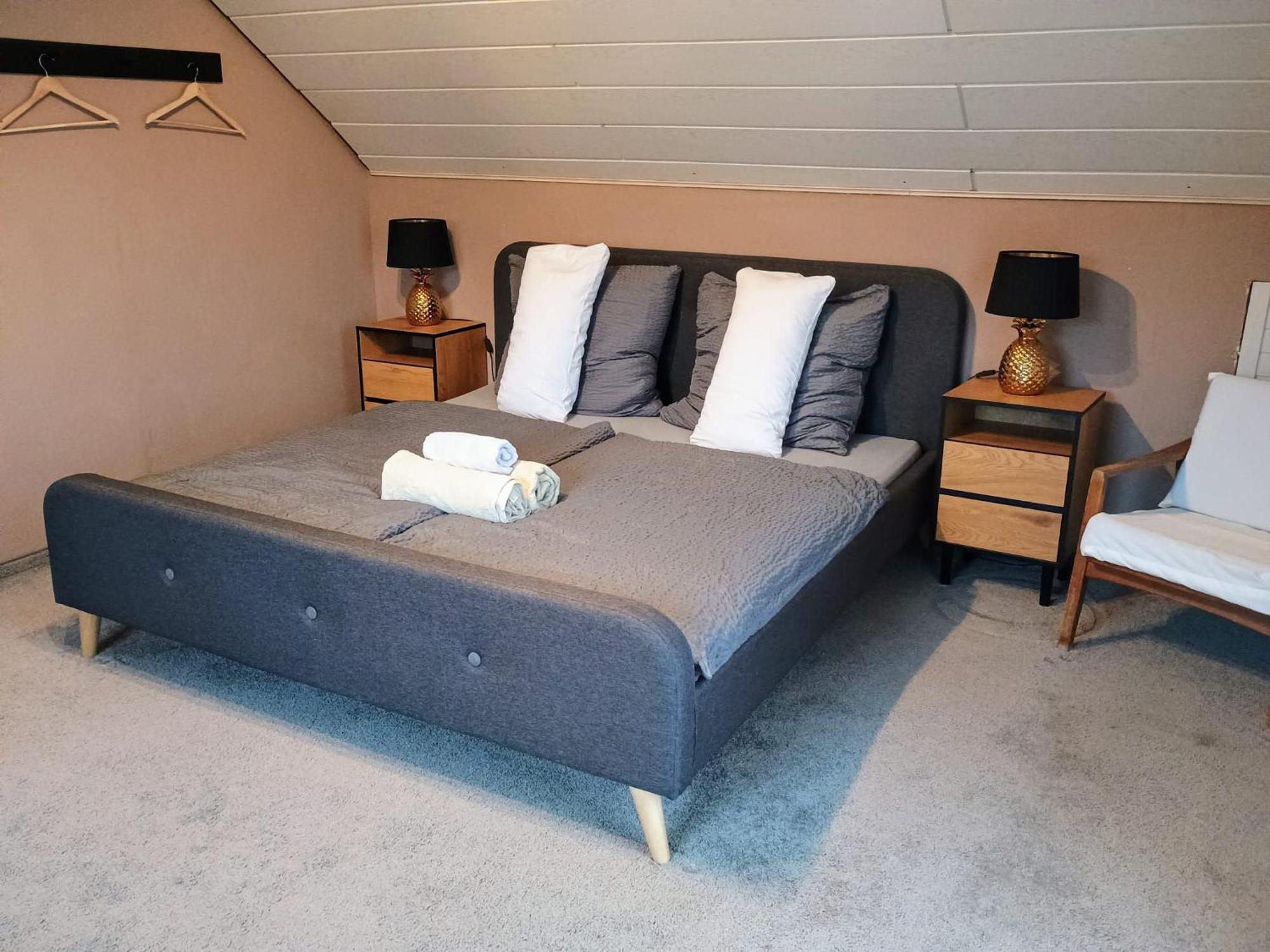 Sleep&Chill - Ruhige Uebernachtung Mit Main-Blick Apartment Neustadt am Main Екстериор снимка